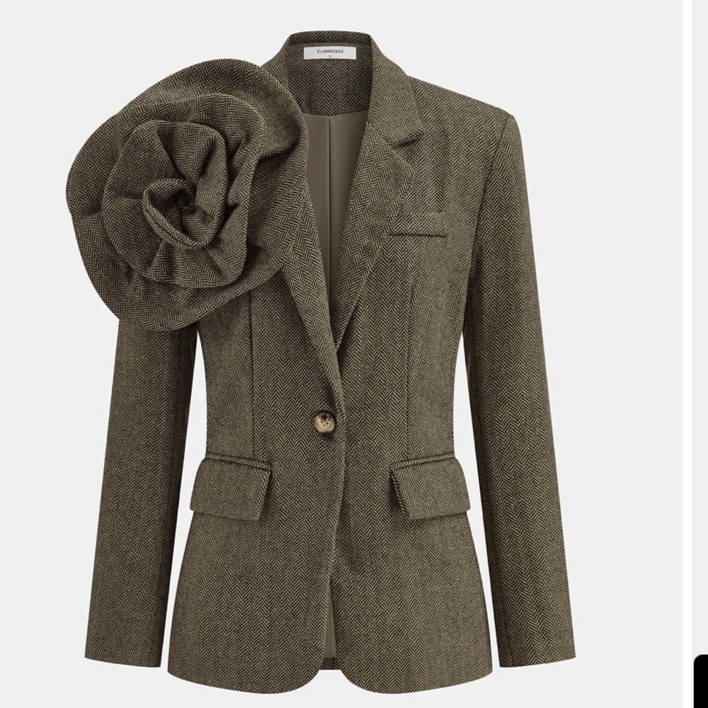Elegant Brown Blazer with Floral Accent